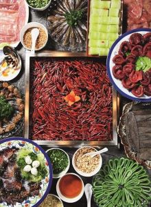 重慶火鍋底料廠，換著花樣涮牛肉