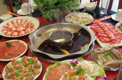 火鍋底料專業(yè)配送廠家，享受更多姿的火鍋盛宴