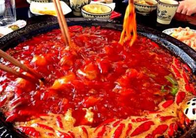 重慶火鍋底料加工，機(jī)智的火鍋吃法是這樣的