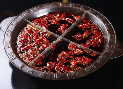 重慶火鍋底料加工需要經(jīng)歷幾個(gè)步驟