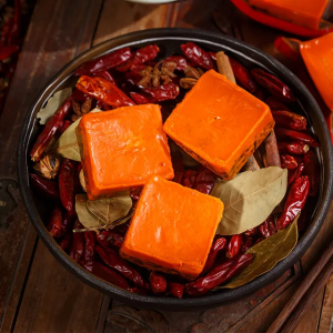 如何定制火鍋底料，重慶火鍋底料專業(yè)生產(chǎn)廠家是關(guān)鍵！