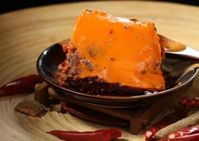 如何尋覓火鍋底料一手貨源？廠家正規(guī)性如何確認？