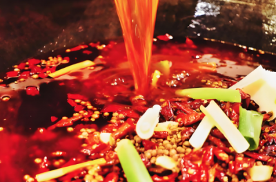牛油紅油火鍋底料，真的越辣越好嗎？