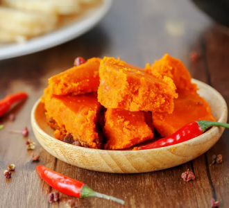 如何挑選最佳重慶火鍋底料？正宗風(fēng)味鑒別秘籍大公開！