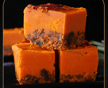 探索重慶火鍋底料的璀璨之星：地道風(fēng)味大揭秘！