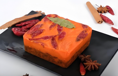 如何挑選正宗重慶火鍋底料？四大注意事項(xiàng)助你識(shí)貨！