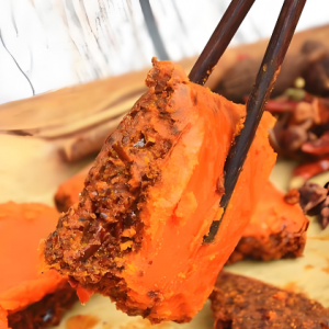 火鍋清油與牛油，風(fēng)味與營(yíng)養(yǎng)究竟有何不同？