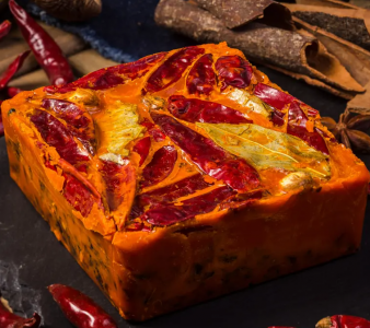 紅油加工為何成火鍋標(biāo)配？緣由何在？