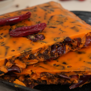 如何慧眼識(shí)珠？挑選牛油紅油底料廠家的秘訣何在？