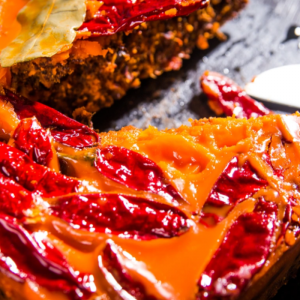 揭秘商用級(jí)火鍋底料：制作過(guò)程是否難以駕馭？