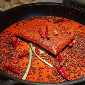 火鍋精髓何在？源頭廠家揭秘底料獨(dú)特優(yōu)勢(shì)