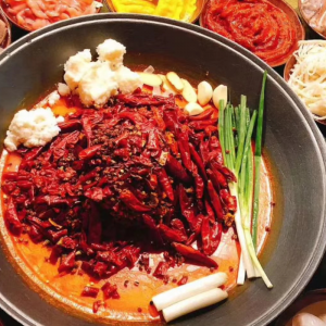 同配方火鍋底料味各異，重慶制作有何獨門秘訣？