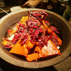 美味火鍋秘訣何在？底料廠家如何甄選？