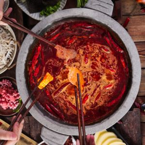 制作重慶中辣火鍋底料，哪些環(huán)節(jié)需留意？